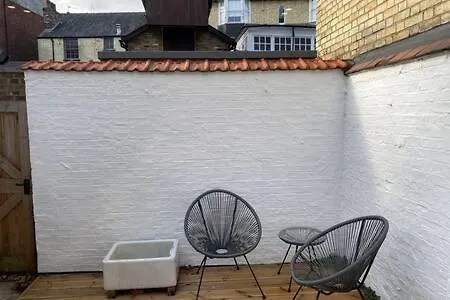 Quaint 2 Bed Cottage In The Heart Of Cambridge Exterior photo