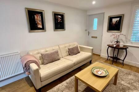 Quaint 2 Bed In The Heart Of Holiday home Cambridge (Cambridgeshire)